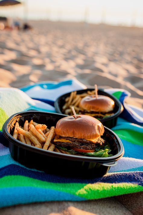 Summer Burgers, Fish Burger, Food Lab, Beach View, Summer Photos, Summer Photography, Southern California, Outdoor Photography, Street Food