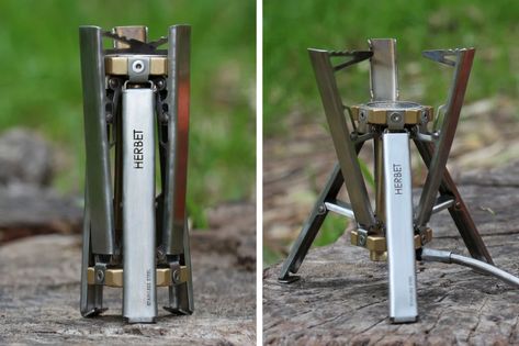 This award-winning portable camp-stove opens up with a single push - Yanko Design Flexible Display, Camping Box, Outdoor Fire Pit Designs, Camp Stove, Portable Stove, Noise Pollution, Pocket Tool, Fire Pit Designs, Sometimes I Wonder