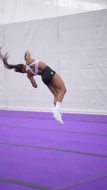 🌹🌹🌹 on Instagram: "I try to do it all so I can fill a job wherever 🤍 #allaround 📸 : @nickprak - - - - - - - - - - - - - - - - #weberstate #coed #coedstunting #wildcat #tvcc #cheer #tvcccheer #cheerleading #elites #utah #texas #purpleandwhite #allaroundtheworld #tumble #tumbling #elitetumbler #largecoed" Tvcc Cheer, Tumbling Aesthetic, Cheerleader Body, Tumbling Cheerleading, Cheer Tumbling, Cheer Aesthetic, Tumbling Cheer, College Cheer, Cheer Picture Poses