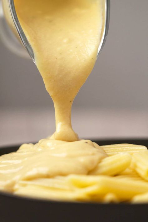 Vegan Cheese Sauce Nut Free, Vegan Cheese Sauce Recipe, White Cheese Sauce, Cashew Cheese Sauce, Best Vegan Cheese, Vegan Cheddar Cheese, Vegan Cheese Recipes, Vegan Cheese Sauce, Cheese Sauce Recipe