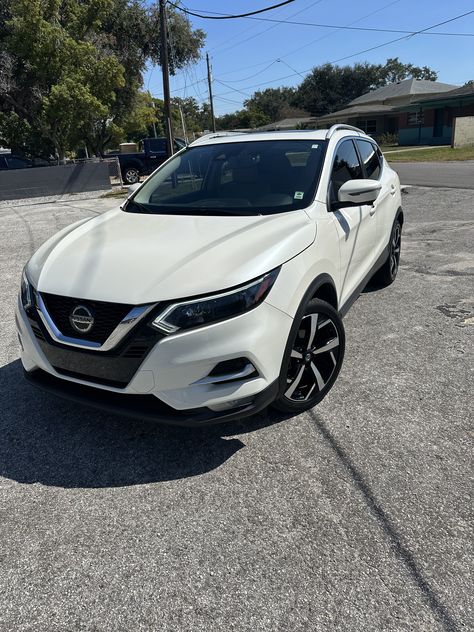 Nissan Xtrail 2023, Nissan Rogue 2024, Mom Cars, 2022 Nissan Rogue, Nissan Rogue 2015, Nissan Rogue 2017, Nissan Rogue Sport, 5 Year Plan, New Ferrari