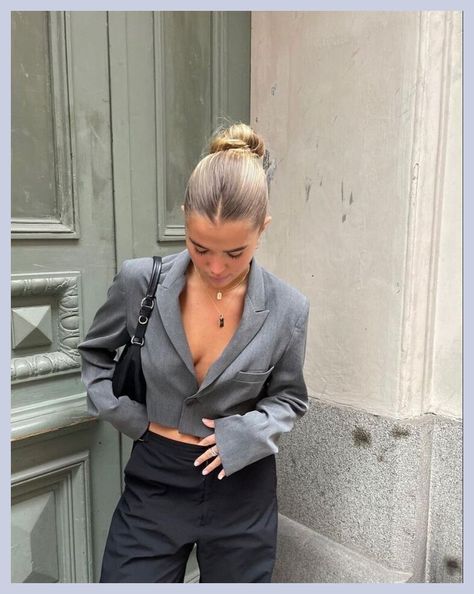 Blazer Outfits Street Style, Womans Outfits, Cropped Blazer Outfit, Djerf Aesthetic, Semi Formal Mujer, Matilda Djerf Style, Work Grind, Djerf Avenue, Natural Clothing