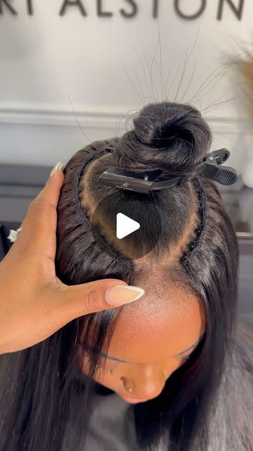 Kerri Alston | Luxuy Hair Extensions Educator on Instagram: "When my client says she wants a bust down, this is what she means.. Volume Weft Microlinks coming towards the face for that seamless blend.. 

I’m excited to be slowly getting back in that mode & have a few available slots open for August.. 

Book a consultation with me and let’s see what extension method is right for you!! #extensionspecialist #microlinksatlanta #microlinkmaster #ktipsatl" Microlinks Black Hair, Micro Ring Hair Extensions, Luxury Hair Extensions, Luxury Hair, Diy Hair, Hair Bundles, Keratin, Diy Hairstyles, Get Back