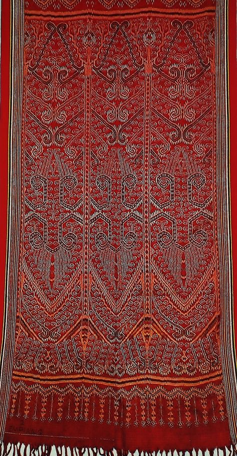 PUA KUMBU Pua Kumbu, Cross Stitch Art, Bohemian Rug, Cross Stitch, Indonesia, Textiles, Art