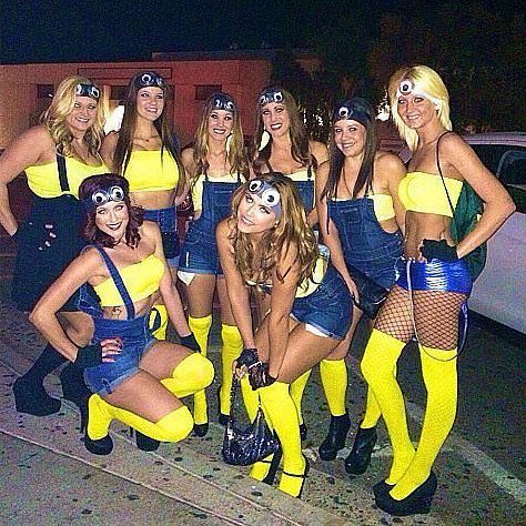 Ghouls Gone Wild! 50 Creative Girlfriend Group Costumes: You know the drill: you and your girlfriends spend weeks talking about your group costume only for Halloween to creep up on you without actually planning anything. Group Costumes Ideas, Girlfriend Group, Munchkin Cats, Girl Group Halloween Costumes, 2015 Halloween Costumes, Cute Group Halloween Costumes, Bff Halloween Costumes, Best Friend Halloween Costumes, Halloween Coustumes