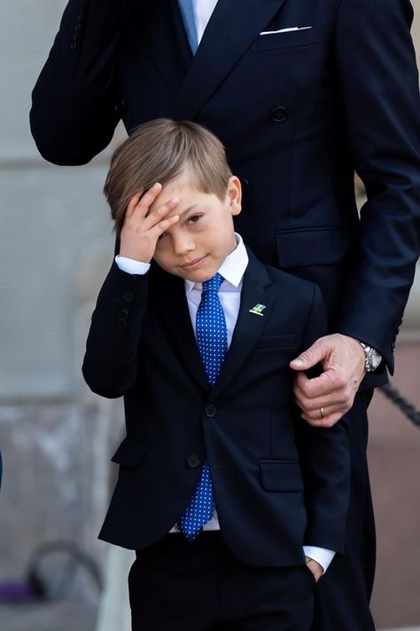 Crown Princess Victoria, Prince Daniel and their children Princess Estelle & Prince Oscar attended the Swedish National Day Celebrations on June 6, 2023 Victoria Prince, Prince Daniel, Princess Estelle, Swedish Royals, Crown Princess Victoria, Princess Victoria, National Day, Crown Princess, Olaf