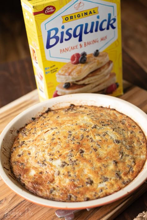 Bisquick Impossible Cheeseburger Pie - BubbaPie Bisquick Impossible Pie, Recipes With Hamburger, Bisquick Recipes Dinner, Bisquick Mix Recipe, Impossibly Easy Cheeseburger Pie, Impossible Cheeseburger Pie, Impossible Cheeseburger, Bisquick Recipe, Cheeseburger Pie