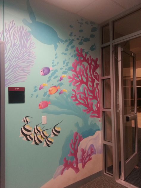 Mural Sea Wall Art, Water Mural Painting, Sea Creature Mural, Ocean Wall Paint, Ocean Painted Wall, Ocean Wall Mural Painting, Ocean Themed Mural, Under The Sea Mural Painting, Seashell Mural