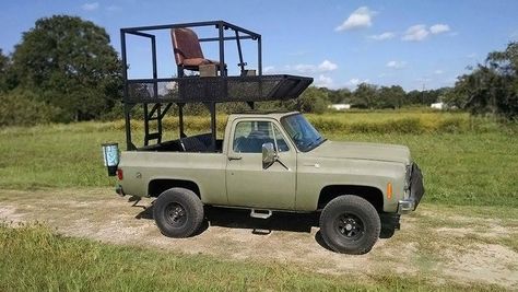 $4,000 Texas Hunting Truck: 1976 Chevrolet K5 Blazer - http://barnfinds.com/4000-texas-hunting-truck-1976-chevrolet-k5-blazer/ Hunting Vehicles, Hunting Truck, Off Roaders, Truck Mods, Best Barns, K5 Blazer, Hunting Blinds, Truck Camping, Camp Ideas