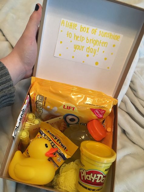 A little box of sunshine to help brighten your day boyfriend gift Yellow Gifts Basket, Scrapbook Gift Ideas, College Gift Boxes, Christmas Care Package, Homemade Birthday Gifts, Gift Ideas For Boyfriend, Best Gift Baskets, Box Of Sunshine, Homemade Birthday