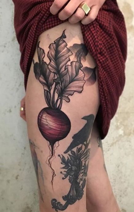 Geometric Nature Tattoo, Berlin Nature, Vegetable Tattoo, Culinary Tattoos, Tatts Ideas, Simple Heart Tattoos, Dna Tattoo, Nature Ideas, Garden Tattoos