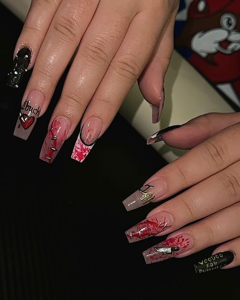 “Barbie, eat your heart out.” 🖤 . . . #CapCut #fyppppppppppppppppppppppp #showyourclawssss #acrylicnails #scvnails #fyp #squarenails #valentinonails #apresgelx #chucky #tiffanyvalentine #chuckyandtiffany #halloweennails #explorepage Valentine Inspired Nails, Tiffany Valentine, Inspired Nails, Eat Your Heart Out, Square Nails, Halloween Nails, Acrylic Nails, Nails, Halloween