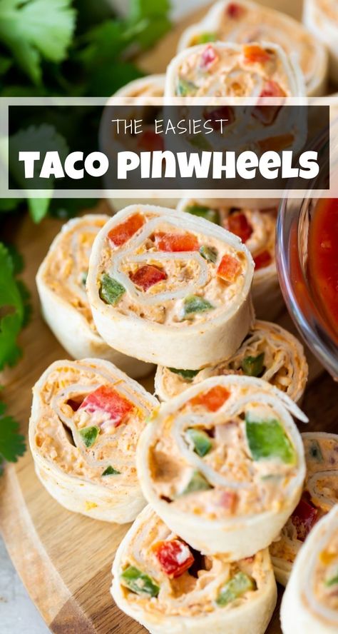 Mexican Pinwheels, Taco Pinwheels, Taco Appetizers, Pinwheels Recipe, Mexican Appetizers, Roll Ups Recipes, Make Ahead Appetizers, Winter Cooking, Pinwheel Recipes