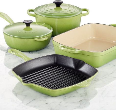 Pin for Later: 2015 POPSUGAR Gift Guide: 100 Presents For Everyone on Your List! Cookware Set Le Creuset Cast Iron 6-Piece Cookware Set ($700) Le Creuset Kitchen, Cast Iron Cookware Set, Le Creuset Cast Iron, Le Creuset Cookware, Dutch Ovens, Gadgets Kitchen Cooking, Barefoot Contessa, Pots And Pans Sets, Cast Iron Cooking