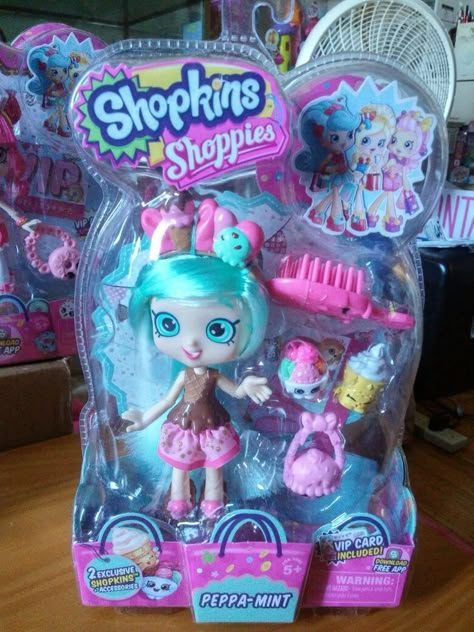 2010 Toys, Birthday Party Gift Bag Ideas, Old Kids Toys, Shopkin Dolls, 2010s Childhood, Shopkins Doll, Shoppies Dolls, Shopkins Shoppies, Childhood Core