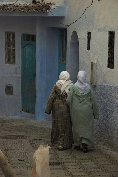 Chefchaouen, Kingdom of Morocco Morrocan Aesthetic, Morocco Culture, Morocco Aesthetic, Moroccan Aesthetic, Arabian Night, Arab Culture, Moroccan Culture, Arabian Beauty, Morocco Travel