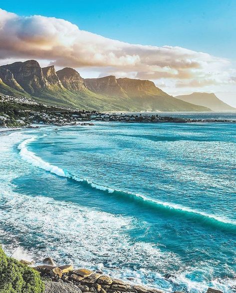 Cape Town, South Africa Africa Holiday, I Need Vitamin Sea, Africa Do Sul, South Africa Travel, Table Mountain, Travel Humor, Destination Voyage, Travel Pins, Cape Town South Africa