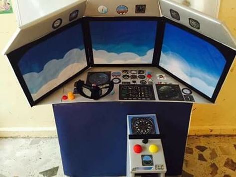 pretend airplane cockpit for kindergarten and preschool dramatic play Airport Theme, Airplane Cockpit, Travel Theme Classroom, Dramatic Play Themes, Airplane Activities, Simulator Games, Transportation Preschool, Paper Bird, Dramatic Play Preschool