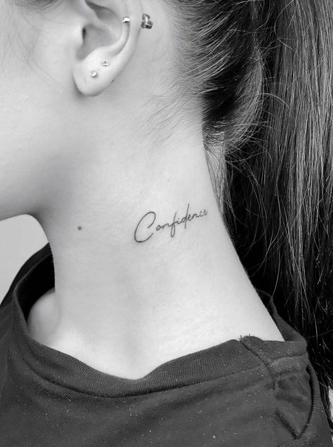 Neck Script Tattoos Women, Cursive Name Tattoo On Neck, Cursive Neck Tattoos Women, Word Neck Tattoos Women, Delicate Name Tattoo, Script Neck Tattoo, Cursive Neck Tattoo, Confident Tattoo, Meaningful Butterfly Tattoo