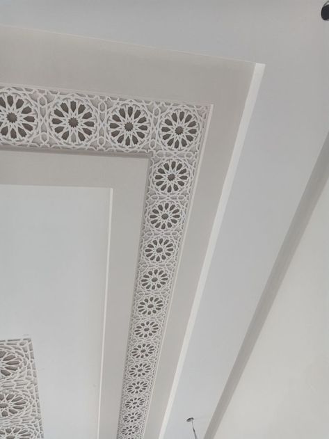 Pin by Zub on Interior in 2022 | Plafond design, False ceiling design, Ceiling design Moroccan Ceiling Design, Moroccan Room Decor, Drawing Room Ceiling Design, Gypsum Ceiling Design, Gypsum Ceiling, Interior Ceiling Design, Ceiling Plan, Design Ceiling, Pop False Ceiling Design