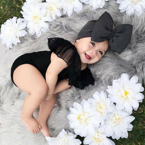 Food Smoothies, Baby Girl Black, Big Bow Headband, Strapless Shirt, Infant Baby Girl, Off The Shoulder Romper, Off Shoulder Romper, Headband Outfit