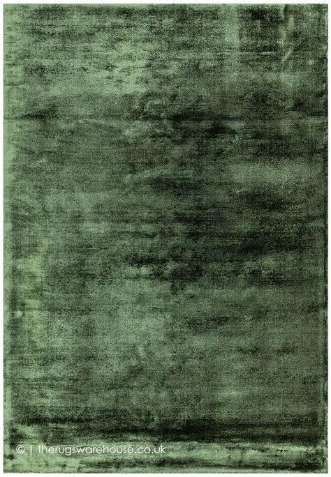 Dolce Green Rug, a new colour added to the popular Dolce collection of soft and shimmering viscose and cotton blend area rugs (3 sizes) https://www.therugswarehouse.co.uk/green-rugs/dolce-green-rug.html #TheRugsWarehouse #London Cheap Rugs, Viscose Rug, Plain Rugs, Green Carpet, Stylish Rugs, Rug Direct, Buy Rugs, Green Rug, Contemporary Interior