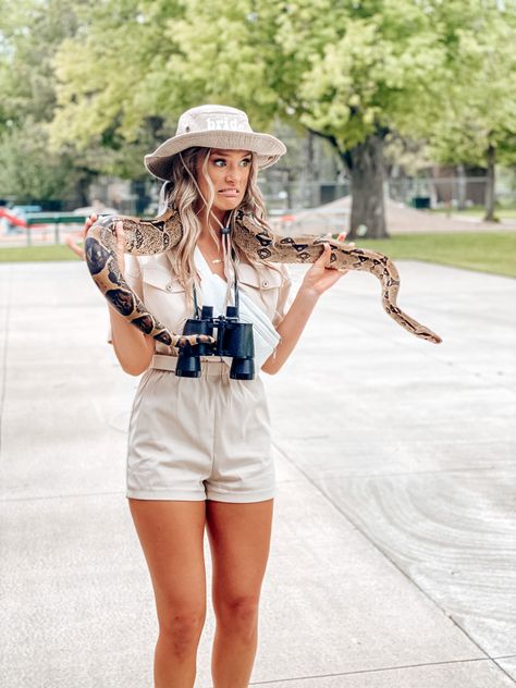 Womens Safari Costume, Safari Costumes Women, Zoo Costume Women, Safari Guide Outfit, Zookeeper Outfit Women, Monkey And Zoo Keeper Costume, Park Ranger Costume Women, Safari Birthday Party Outfit Women, Jungle Fever Party Outfits