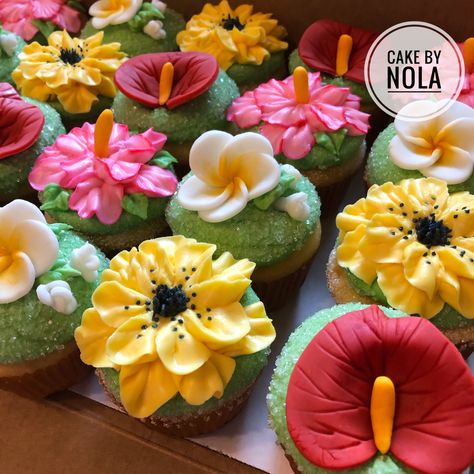 Tropical flower cupcakes…#decoratedcupcakes #cupcakestagram #instacupcakes #cupcakesofinstagram #fondantcupcakes #buttercreamcupcakes #handcutfondant #marshmallowfondant #partycupcakes #floralcupcakes #decoratedcupcakes Tropical Leaf Cupcakes, Tropical Flower Cupcakes, Tropical Theme Cupcakes, Plumeria Cupcakes, Luau Cupcake Ideas, Hawaii Cupcakes, Hawaiian Theme Cakes, Hawaiian Cupcakes, Hawaii Wedding Cake