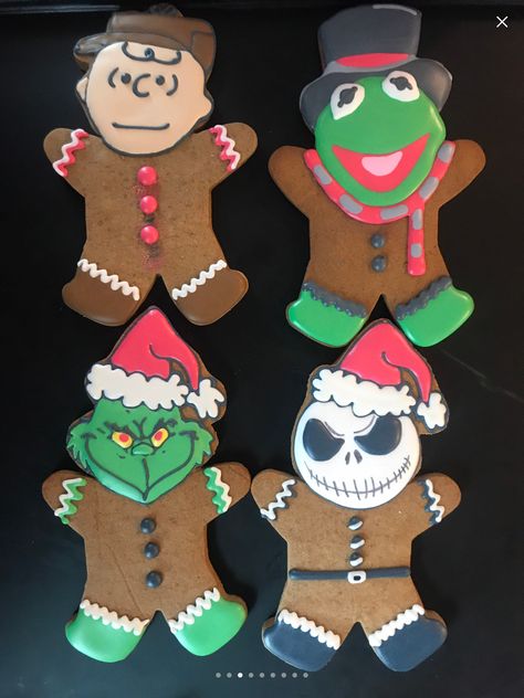 Grinch Gingerbread Man, Elf From Rudolph, Decorated Gingerbread Cookies, Movie Cookies, Christmas Charlie Brown, Gingerbread Designs, Hermey The Elf, Christmas Movie Characters, Sweet Gingerbread