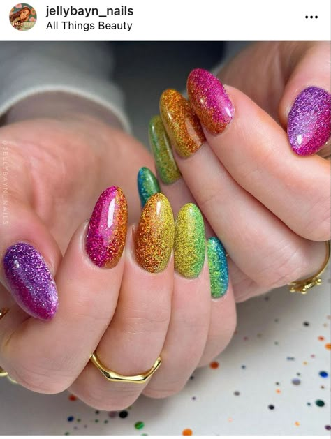 🌈💿Holo Rainbow Gradient💿🌈 White Sparkle Nails, Sparkly Nail Designs, Sparkle Nail Designs, Glitter Nail Designs, Rainbow Nails Design, Glitter Manicure, Pink Glitter Nails, Glittery Nails, Beautiful Lipstick