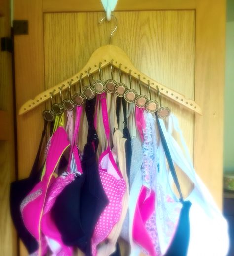 Closet Space Savers, Cleaning Tricks, Hanger Diy, Shower Hooks, Drilling Holes, Business Communication, Shower Curtain Hooks, Drawer Organizers, Space Saver