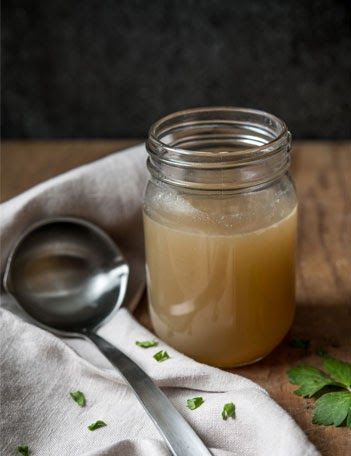 Make Chicken Stock From Kitchen Scraps + Leftover Chicken Bones Make Chicken Stock, Make Chicken Broth, Vegetable Scraps, Kitchen Scraps, Homemade Chicken Stock, Chicken Bones, Leftover Chicken, Whole Chicken, Left Over