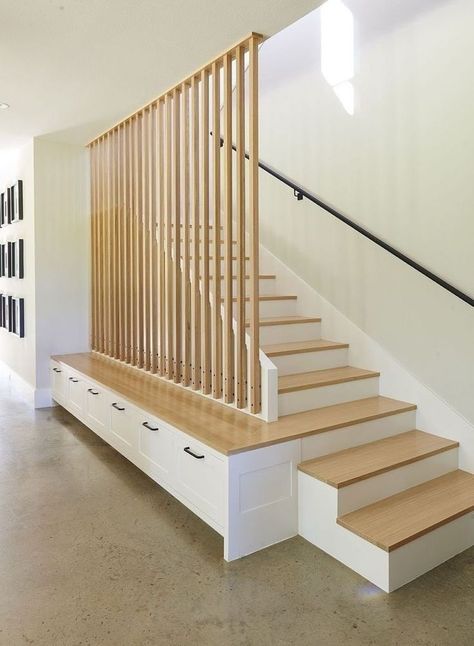 Loft Conversion Stairs, Wooden Staircase Design, تحت الدرج, Vstupná Hala, درج السلم, Transitional Staircase, Loft Staircase, Staircase Railing Design, Staircase Storage