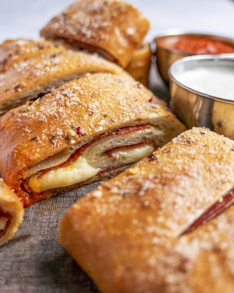 Pepperoni Bread Recipe, Decadent Dinner, Pepperoni Bread, Store Bought Pizza Dough, Pepperoni Rolls, Seasoned Butter, Hearty Snacks, Dough Recipes, Homemade Pizza Dough