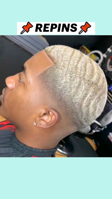 Hair Styles Dyed, Black People Hair, Black Man Haircut Fade, Bleached Hair Men, Haircut Designs For Men, Waves Hairstyle Men, Fade Haircut Curly Hair, Taper Fade Curly Hair, Natural Hair Men