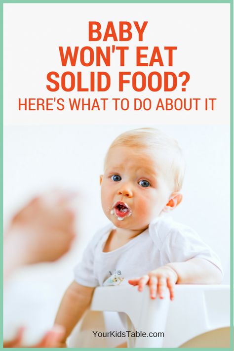 When your baby won't eat solids it can be stressful. Learn why your baby is refusing food and how to get them to eat solid foods with 7 simple steps! Massage Bebe, Baby Solid Food, Kids Fever, Baby First Foods, Newborn Hacks, Baby Ready, Homemade Baby Foods, Solids For Baby, Breastfed Baby