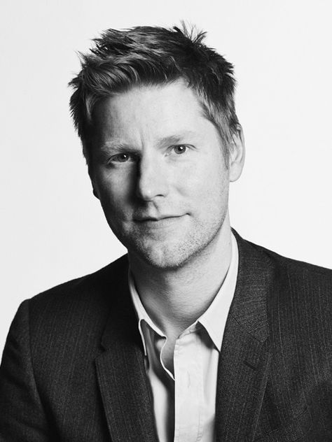 Christopher Bailey Christopher Bailey Burberry, Christopher Bailey, American Fashion Designers, Mary Katrantzou, Donatella Versace, National Portrait Gallery, Famous Fashion, Inspirational Celebrities, American Fashion