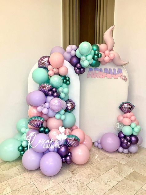 Ariel Birthday Party, Mermaid Theme Birthday Party, Ariel Birthday, Party Ballons, Mermaid Party Decorations, Girl Birthday Decorations, Little Mermaid Birthday, Mermaid Theme Birthday, Mermaid Decor