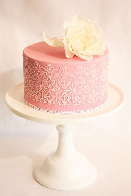 Beautiful dusky pink and cream colour combination. Gorgeous wedding cake. Victorian lace cake, via Flickr. #lace #wedding #cake #pink #cream Belle Magazine, Lace Cake, Sweet Birthday, Cake Lace, Elegant Cakes, Gorgeous Cakes, Occasion Cakes, Pink Cake, Fancy Cakes