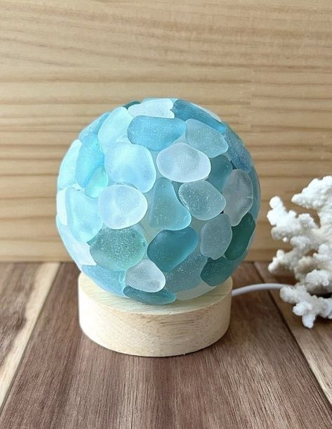 Sea Glass Diy, Seashell Art Diy, Sea Glass Artwork, Sea Glass Art Projects, Beach Glass Crafts, Sea Crafts, Glass Art Projects, Beach Glass Art, Art And Craft Videos