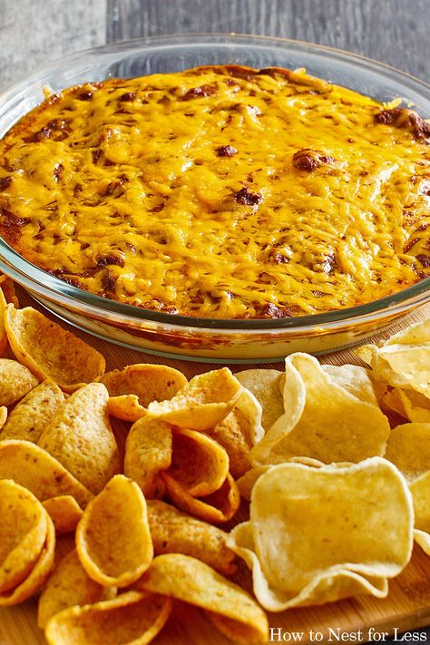 Hormel Chili Dip, Chilli Cheese Dip, Hormel Chili Cheese Dip, Cheese Chips Recipe, Chili Cream Cheese Dip, Chili Dip Recipes, Chili Cheese Dip Recipes, Chip Dips, Chili Cheese Dip