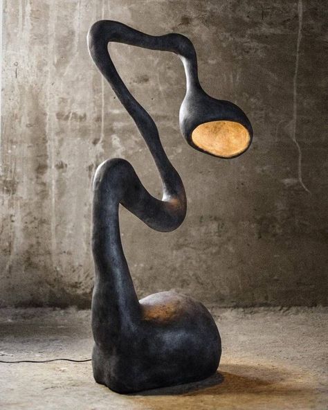 Contemporary Floor Lamp, Greige Paint Colors, Greige Paint, Diy Lampe, Paper Mache Art, Paper Mache Crafts, Contemporary Floor, Color Decor, Contemporary Floor Lamps