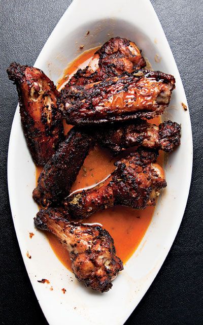 Smokestack's Chicken Wings Smoked Chicken Wings, Spiced Butter, Summer Cookouts, Smoked Chicken, Chicken Wing Recipes, Wing Recipes, Butter Sauce, Poultry Recipes, Nachos