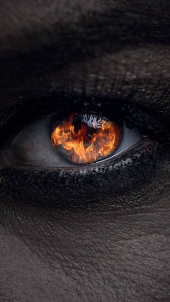 Fire In Eyes Aesthetic, Fire Reflection In Eyes, Eyes Like Fire, Fire Eyes Aesthetic, Fire In Eyes, Robert Sanchez, Glowing Orange Eyes, Eye Reflection, Burning Eyes