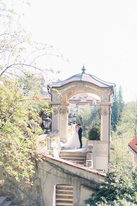 Spring lilac Wedding inspiration in beautiful Prague via Magnolia Rouge |  Matej Trasak Wedding Photography | Wedding in Prague | Czech Republic #wedding #weddingdetails  #bride #groom #weddingdress #jewelry #praguewedding #prague Czech Wedding, Prague Wedding, Prague Spring, Spring Editorial, Prague City, Shades Of Violet, Charles Bridge, Lilac Wedding, Prague Castle