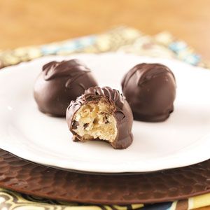 Cookie Dough Truffles Recipe from Taste of Home -- shared by Lanita Dedon of Slaughter, Louisiana Chocolate Chip Cookie Dough Truffles, Wedding Dessert Ideas, Caramel Truffle, Cookie Dough Truffles, Truffle Recipe, Candy Fudge, Cake Balls, Chocolate Chip Cookie Dough, Christmas Goodies