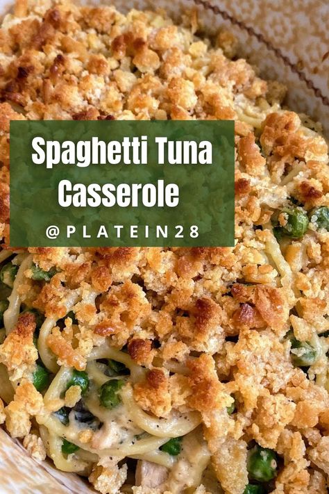 Our spaghetti tuna casserole has ALL the flavor of traditional tuna casserole but made in 28 minutes or less! Try it tonight! Tuna Noodle Casserole Easy, Tuna Dishes, Tuna Casserole Easy, Delicious Spaghetti, Tuna Casserole Recipes, Noodle Casserole Recipes, Tuna Noodle Casserole, Spaghetti Casserole, Healthy Food Menu