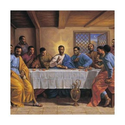 The Last Supper 1496-96 Painted by Italian artist Leonardo da Vinci. The painting is of Jesus Christ and his twelve apostle, gathering for what would be Jesus last meal. The story is told in the Gospel of John,13:21, at this dinner Jesus warns his apostles that one of them were going to betray him, and that is exactly what Judas did This pin reimagines that last supper, replacing the colonizers perspective the characters, and filling it with a Black ensemble Black Last Supper, Art Black Love, Images D'art, Black Jesus, The Last Supper, Black Art Painting, Oil Canvas, Black Artwork, Black Art Pictures