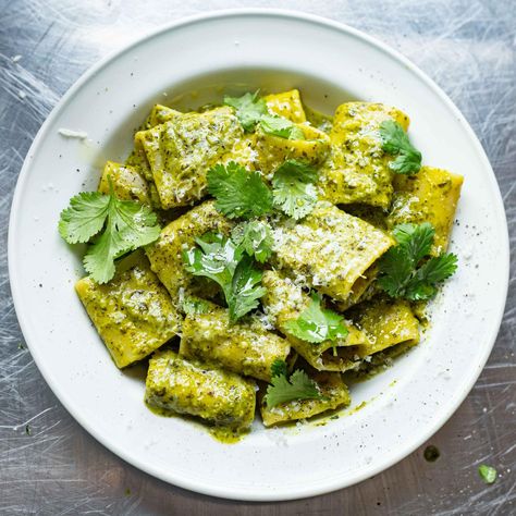 Mob — Spicy Pesto Paccheri Spicy Pesto Pasta, Spicy Pesto, Pesto Pasta Recipe, Pesto Pasta Recipes, Homemade Pesto, Pesto Pasta, Easy Weeknight, Healthy Lunch Recipes, Pasta Recipe