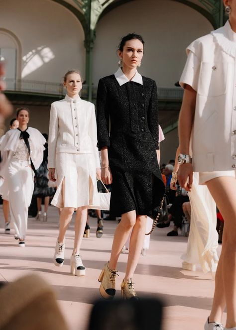 Show Notes: Chanel Spring Summer 2025 Chanel Spring Summer 2025, Chanel 2025 Spring Summer, Chanel Resort 2025, Chanel Ss25, Spring Summer 2025, Rue Cambon Chanel, Chanel Spring Summer, Wide Legged Jeans, 2025 Spring